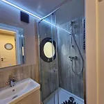Hotel na wodzie Hausboot Fjord Cumulus Solarboot Mit Biosauna In Wendtorf